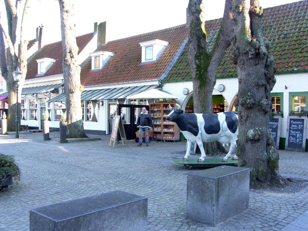 Slapen Bij De Zeeuwse Lala Bed and Breakfast IJzendijke Exteriör bild